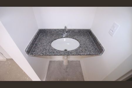 Apartamento à venda com 34m², 2 quartos e sem vaga