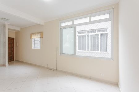 Apartamento para alugar com 36m², 1 quarto e sem vaga Apartamento para alugar com 36m², 1 quarto e sem vagaSala