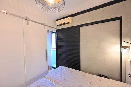 Studio para alugar com 29m², 1 quarto e 1 vaga Studio para alugar com 29m², 1 quarto e 1 vagaQuarto