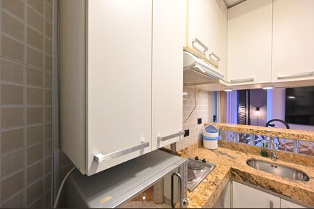 Studio para alugar com 29m², 1 quarto e 1 vaga Studio para alugar com 29m², 1 quarto e 1 vagaCozinha