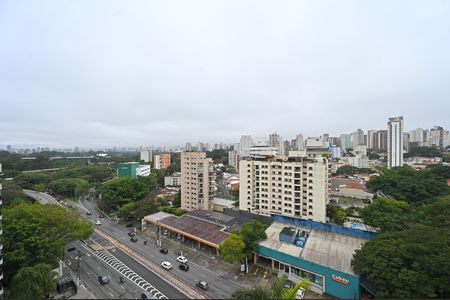 Studio para alugar com 29m², 1 quarto e 1 vaga Studio para alugar com 29m², 1 quarto e 1 vagaVista da varanda