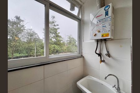 Apartamento para alugar com 47m², 2 quartos e 1 vagaCozinha e Área de Serviço