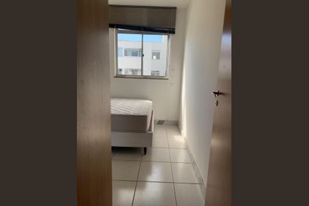 Quarto de apartamento para alugar com 2 quartos, 54m² em Buritis, Belo Horizonte