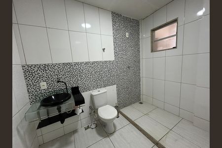 Casa para alugar com 145m², 3 quartos e 2 vagasBanheiro 1