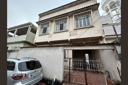 Casa para alugar com 145m², 3 quartos e 2 vagasFachada