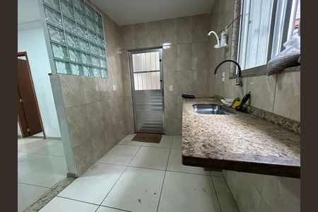 Casa para alugar com 145m², 3 quartos e 2 vagasCozinha