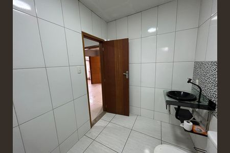 Casa para alugar com 145m², 3 quartos e 2 vagasBanheiro 1
