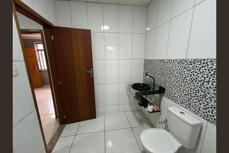 Casa para alugar com 145m², 3 quartos e 2 vagasBanheiro 1