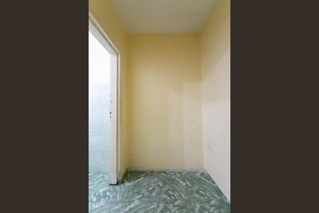 Casa para alugar com 35m², 1 quarto e 1 vaga Casa para alugar com 35m², 1 quarto e 1 vagaBanheiro