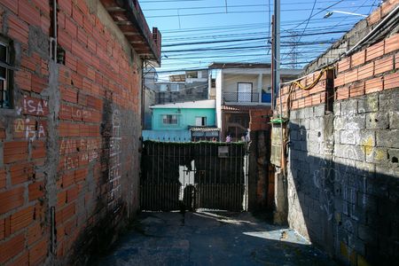 Garagem  de casa para alugar com 1 quarto, 35m² em Vila Verde, São Paulo
