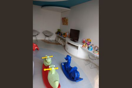 Apartamento à venda com 2 quartos, 68m² em Vila Brasilio Machado, São Paulo