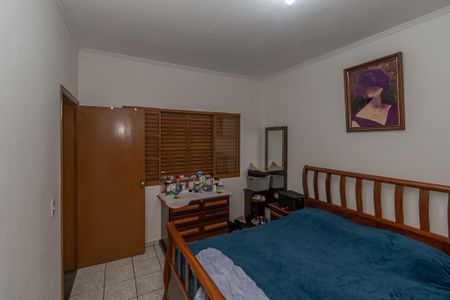 Casa à venda com 250m², 3 quartos e 3 vagasSuite 
