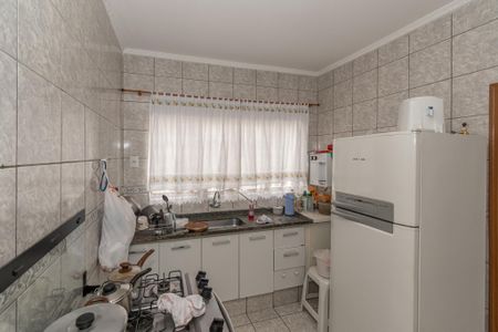 Casa à venda com 250m², 3 quartos e 3 vagasCozinha 