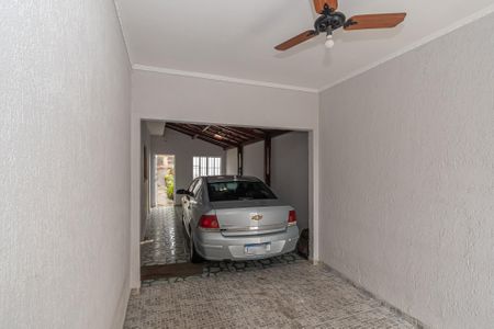 Casa à venda com 250m², 3 quartos e 3 vagasGaragem