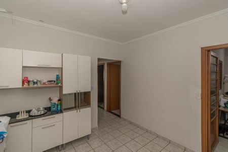 Casa à venda com 250m², 3 quartos e 3 vagasExtensão Cozinha 