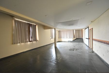 Studio para alugar com 29m², 1 quarto e 1 vaga Studio para alugar com 29m², 1 quarto e 1 vagaSalão de Festas