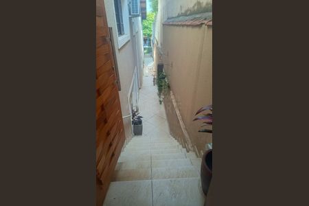 Casa à venda com 3 quartos, 220m² em Campo Grande, São Paulo