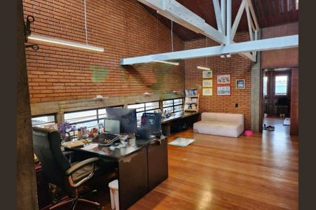 Casa à venda com 3 quartos, 400m² em Planalto Paulista, São Paulo
