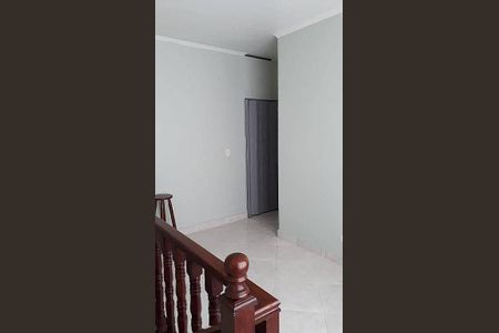 Casa à venda com 4 quartos, 205m² em Jardim das Acacias, Guarulhos