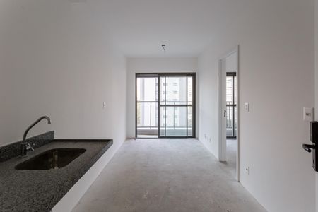 Sala/Cozinha de apartamento para alugar com 1 quarto, 32m² em Indianópolis, São Paulo