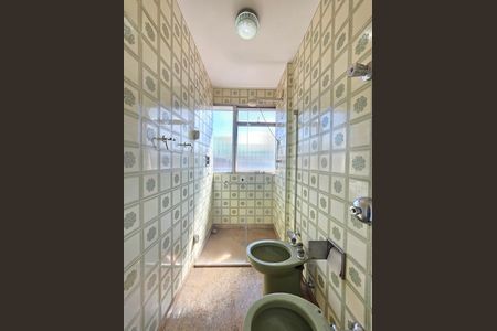 Apartamento para alugar com 303m², 4 quartos e 2 vagasBanheiro Social 