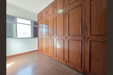 Apartamento para alugar com 303m², 4 quartos e 2 vagasCloset da Suíte Master 