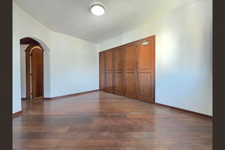 Apartamento para alugar com 303m², 4 quartos e 2 vagasQuarto Suíte Master 