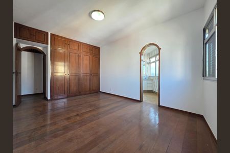 Apartamento para alugar com 303m², 4 quartos e 2 vagasQuarto Suíte 2