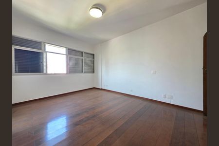 Apartamento para alugar com 303m², 4 quartos e 2 vagasQuarto Suíte 2