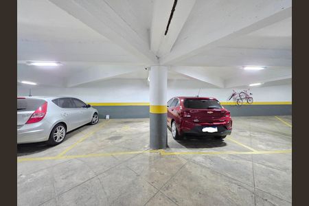 Apartamento para alugar com 303m², 4 quartos e 2 vagasGaragens