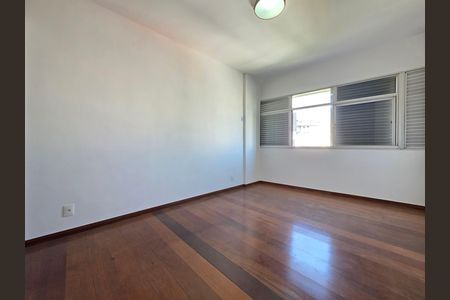 Apartamento para alugar com 303m², 4 quartos e 2 vagasQuarto 3
