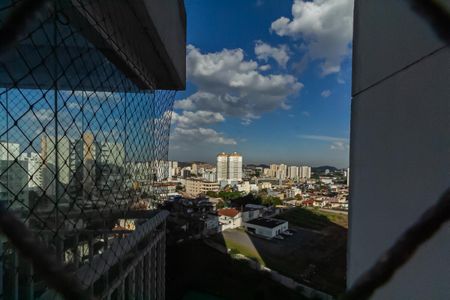 Apartamento para alugar com 70m², 2 quartos e 1 vaga Apartamento para alugar com 70m², 2 quartos e 1 vagaVista da Área de Serviço
