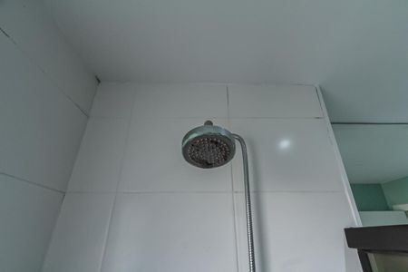 Apartamento para alugar com 70m², 2 quartos e 1 vaga Apartamento para alugar com 70m², 2 quartos e 1 vagaBanheiro da Suíte