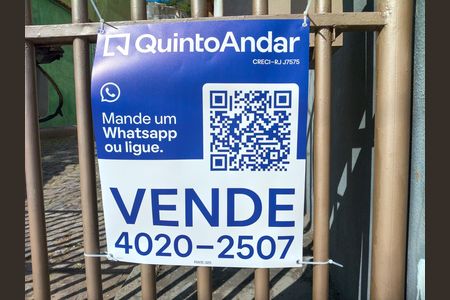 Casa à venda com 70m², 2 quartos e 1 vaga Casa à venda com 70m², 2 quartos e 1 vagaPlaca