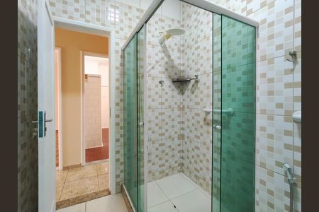 Casa à venda com 70m², 2 quartos e 1 vaga Casa à venda com 70m², 2 quartos e 1 vagaBanheiro Corredor