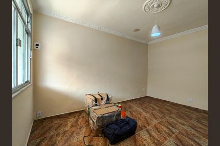 Casa à venda com 70m², 2 quartos e 1 vaga Casa à venda com 70m², 2 quartos e 1 vagaSala
