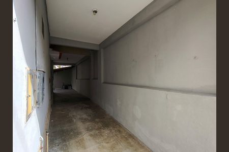 Garagem de casa à venda com 2 quartos, 70m² em Engenho Novo, Rio de Janeiro