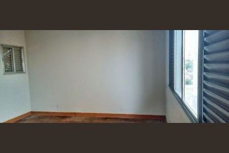 Casa à venda com 2 quartos, 130m² em Vila Mazzei, São Paulo