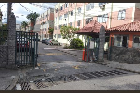 Apartamento para alugar com 55m², 2 quartos e sem vagaFachada