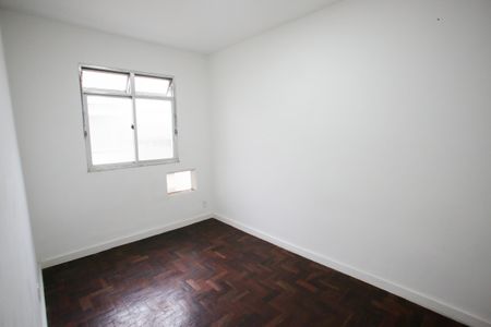 Quarto 1 de apartamento para alugar com 2 quartos, 55m² em Pechincha, Rio de Janeiro