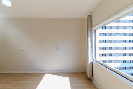 Studio à venda com 28m², 1 quarto e sem vaga Studio à venda com 28m², 1 quarto e sem vagaStudio