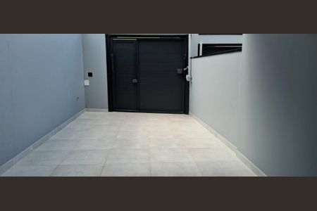 Casa à venda com 127m², 3 quartos e 2 vagas