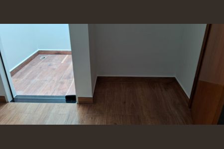 Casa à venda com 3 quartos, 127m² em Parque das Nações, Santo André
