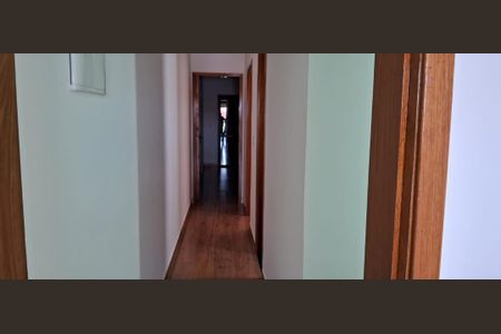 Casa à venda com 127m², 3 quartos e 2 vagas