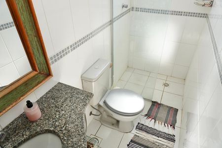Apartamento à venda com 86m², 3 quartos e 1 vaga Apartamento à venda com 86m², 3 quartos e 1 vagaBanheiro Social