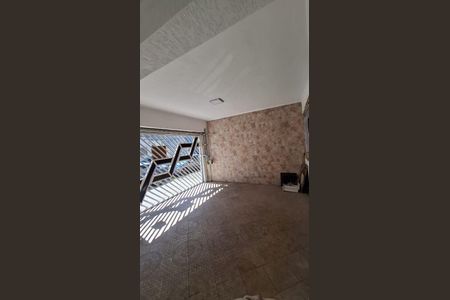 Casa para alugar com 3 quartos, 120m² em Vila Anastácio, São Paulo
