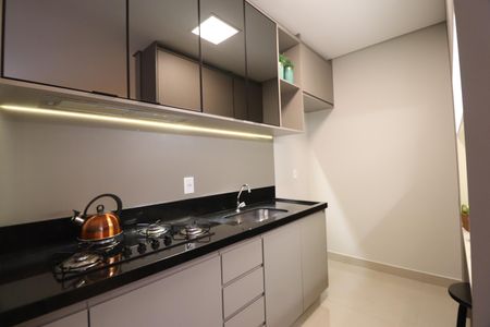 Apartamento para alugar com 72m², 2 quartos e 2 vagasCozinha