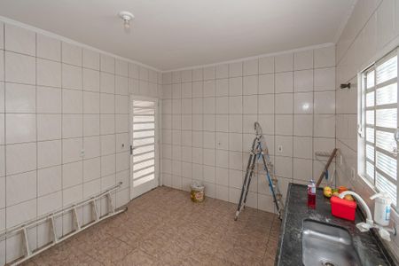 Casa para alugar com 100m², 2 quartos e 1 vagaCozinha 