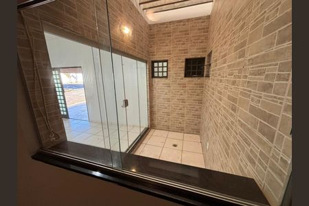 Casa para alugar com 100m², 2 quartos e 2 vagasÁrea externa