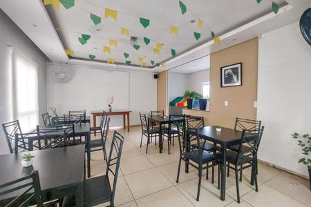 Apartamento para alugar com 76m², 2 quartos e 2 vagas Apartamento para alugar com 76m², 2 quartos e 2 vagasSalão de Festas